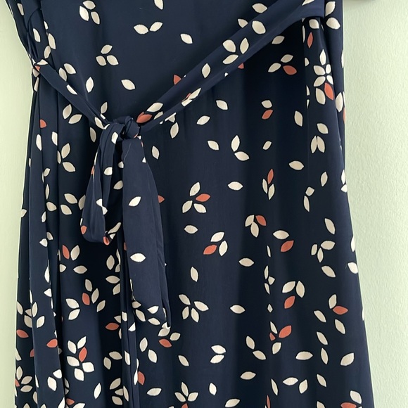 Motherhood Maturity Wrap Dress - Picture 4 of 5